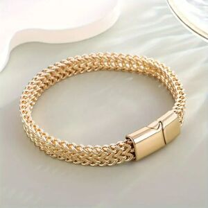 "Chloe" Bold Chain Link Bracelet with Magnetic Clasp 14K Gold
